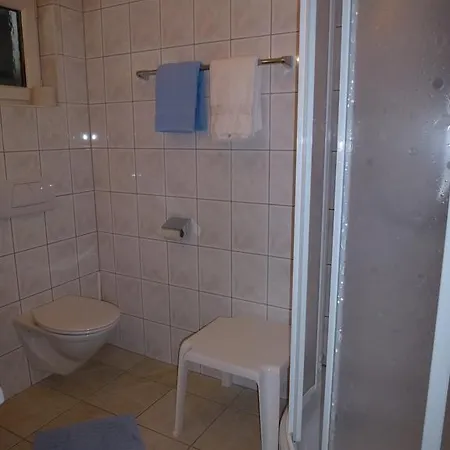 Haus Bergkristall Guest house *